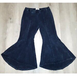 Pull On Bell Bottoms Flared Stretch Pants LARGE Wide Leg Flares Dark Acid Wash